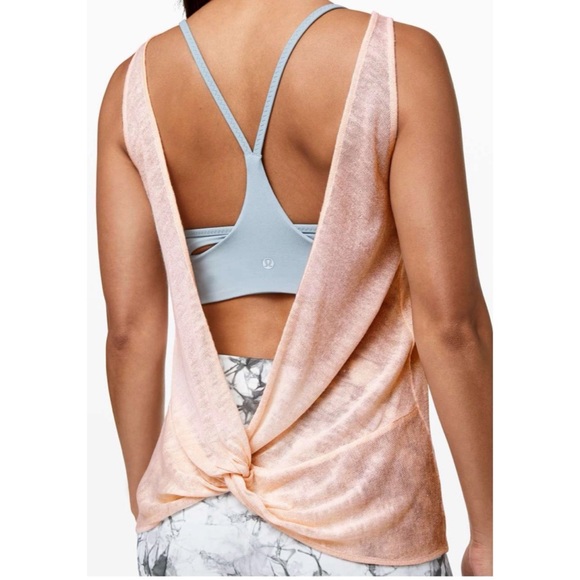 Lululemon Mix and Mingle Tank size 4 butter pink - Picture 2 of 5